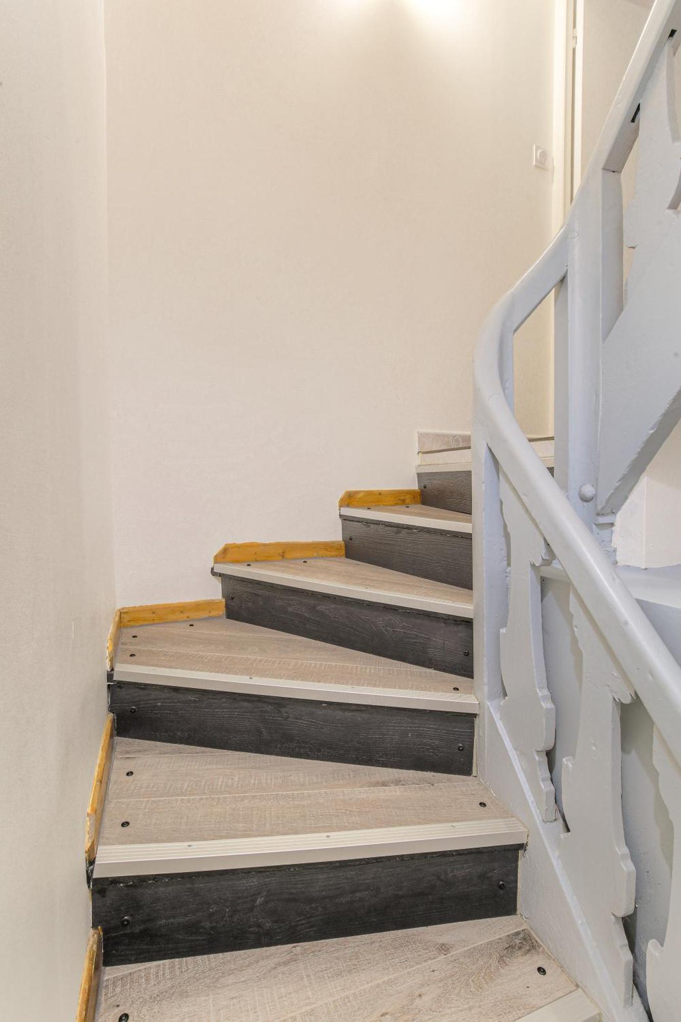 Le Triplex, 2 Chambres, 2 Salles De Bain Lagnieu Екстер'єр фото